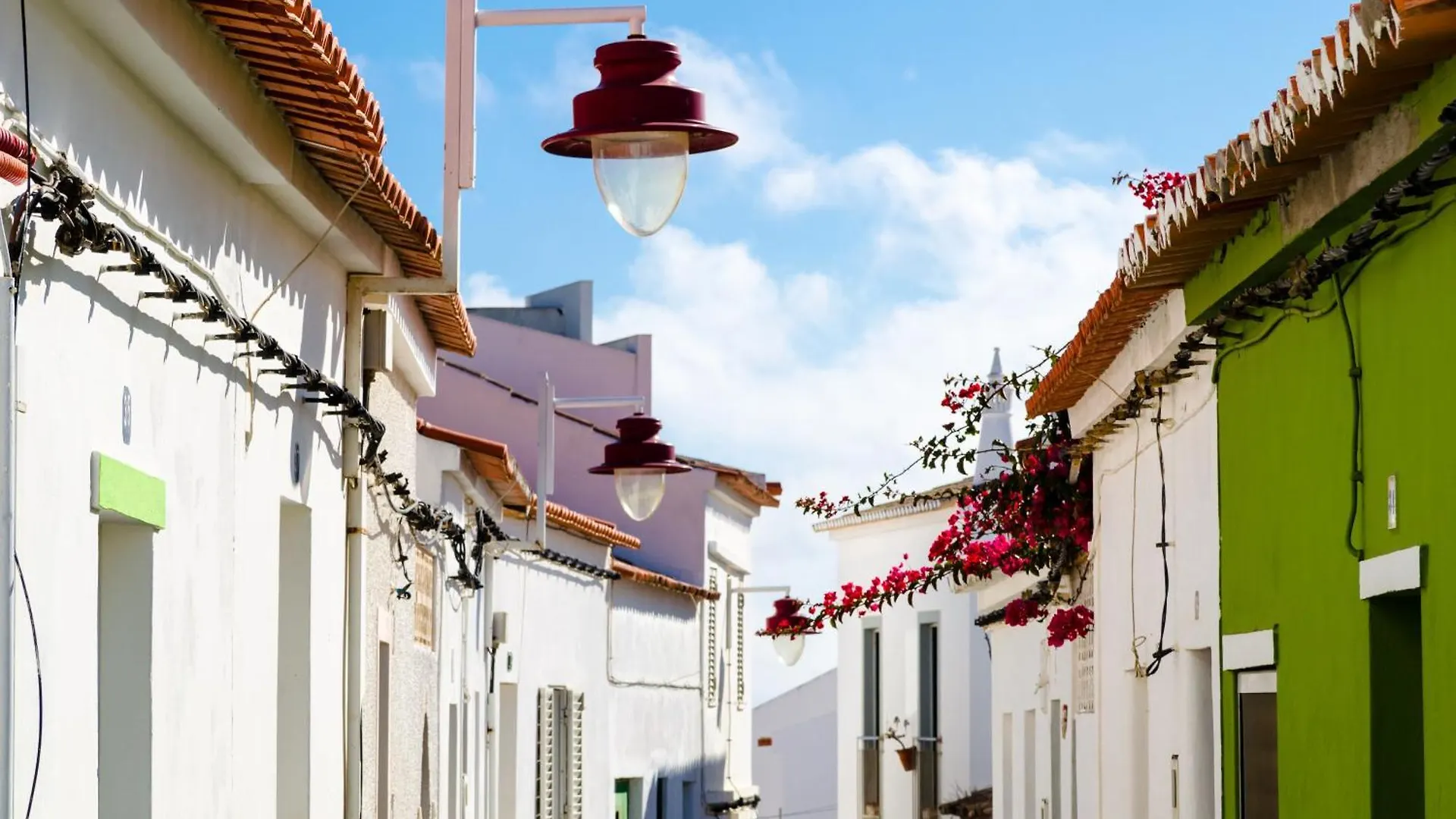 Bay View Townhouse Villa Salema 0*,  Portugal